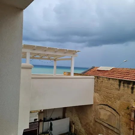 Adriana Seahouse Lägenhet Balestrate